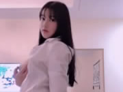 可愛童顏巨乳正妹穿著不知火舞自拍揉乳